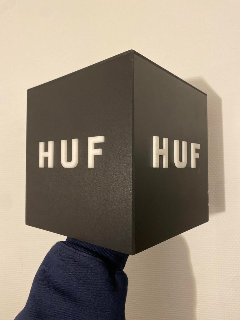 Hard plastieken promotie materiaal huf, Ophalen