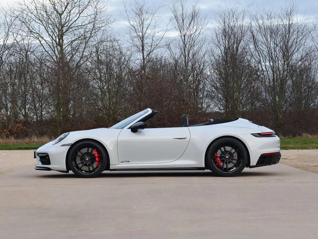 Porsche 992 911 Carrera GTS Cabrio / Ice Grey / SportDesign, Automaat, 4 zetels, Gebruikt, Cabriolet
