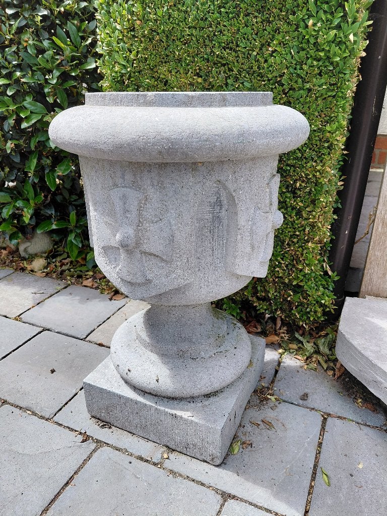 Arduinen vazen antiek, Ophalen