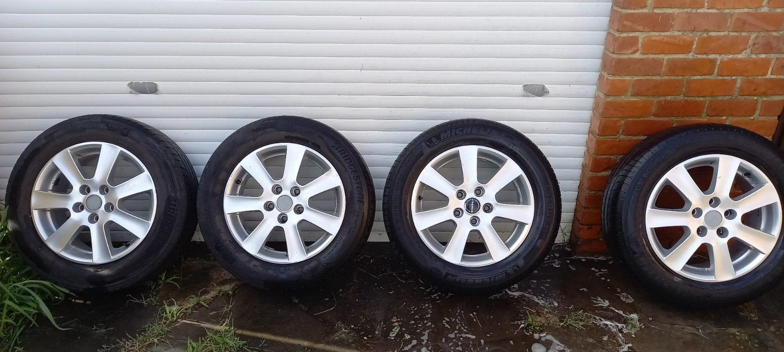 Autobanden met velg 205/60R16, Ophalen, Gebruikt, 16 inch, Banden en Velgen