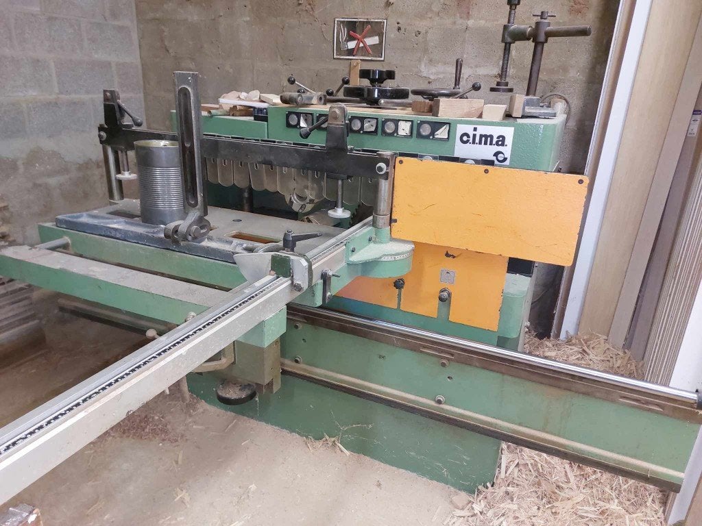 tenonneuse à chassis, Enlèvement