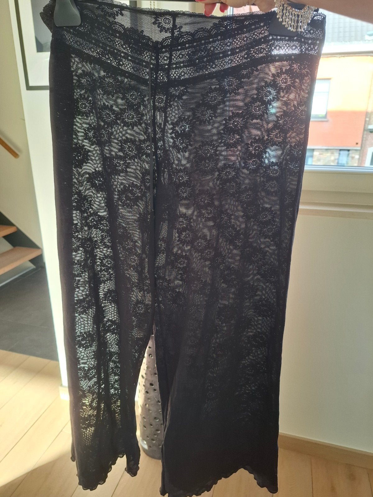pantalon dentelle Princesse tam tam M, Princesse tam tam, Enlèvement ou Envoi, Comme neuf, Noir