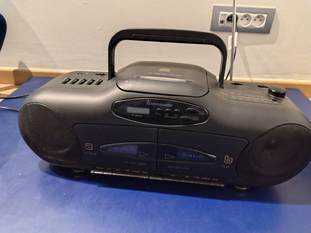 Radio CD speler dubbele cassettebox Soundmaster, Audio, Tv en Foto, Ophalen of Verzenden, Gebruikt, Overige merken, Draagbaar