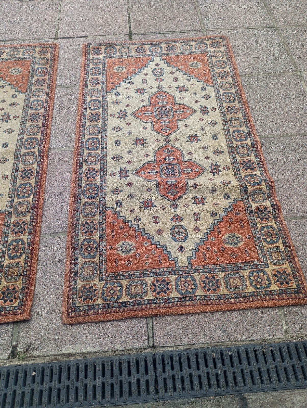 2 tapis, Maison & Meubles, Enlèvement