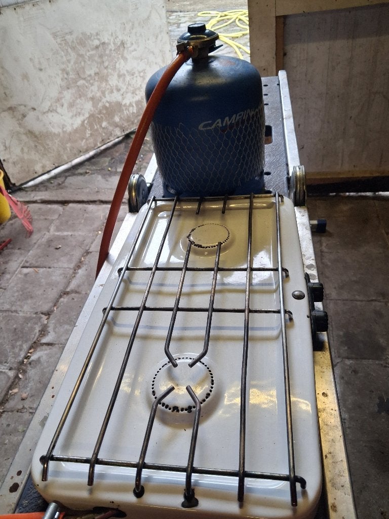Campergasvuur met gasbiton., Caravans en Kamperen, Kampeeraccessoires, Ophalen, Gebruikt