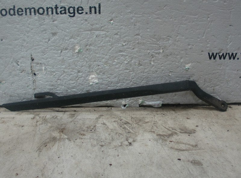 BRAS ESSUIE GLACE AVANT GAUCHE Volvo 960 I Estate, Info@volvocars.com, Volvo Car Germany GmbH, Siegburger Straße 229
50679  Köln, DE