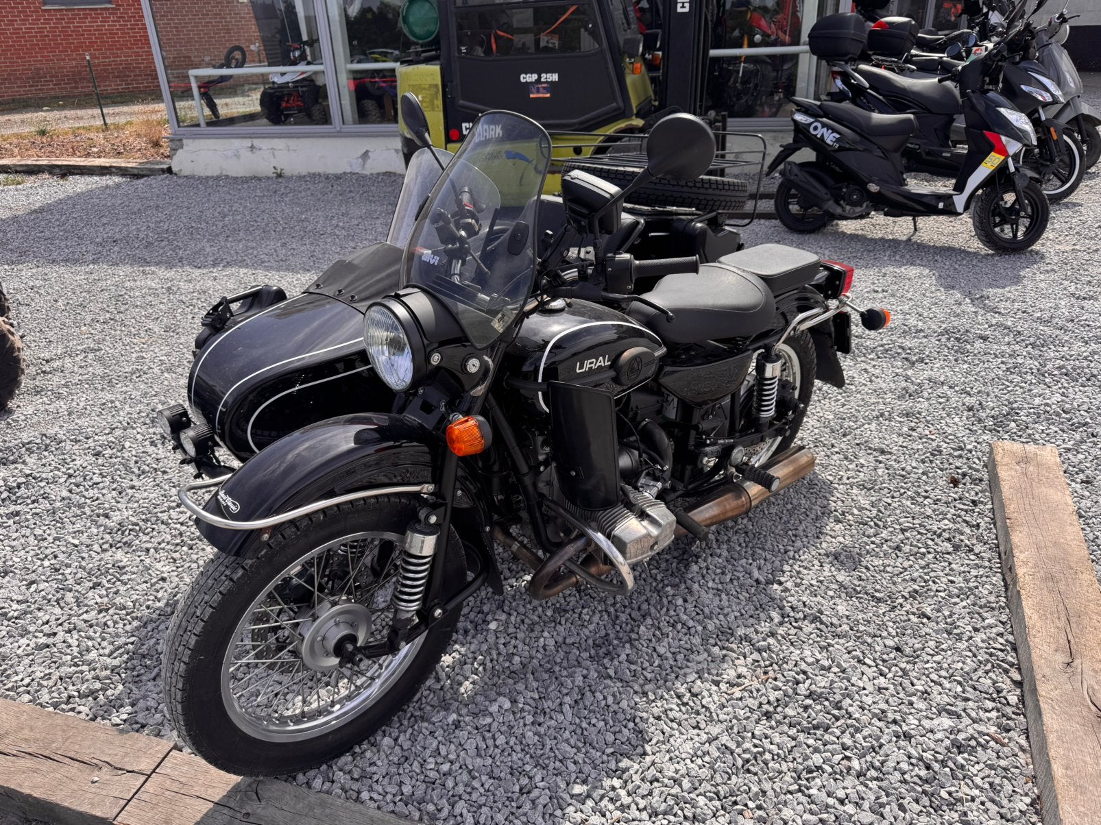 Side Car Ural, Motos, Motos | Side-cars, Occasion, 2 cylindres, Manuelle