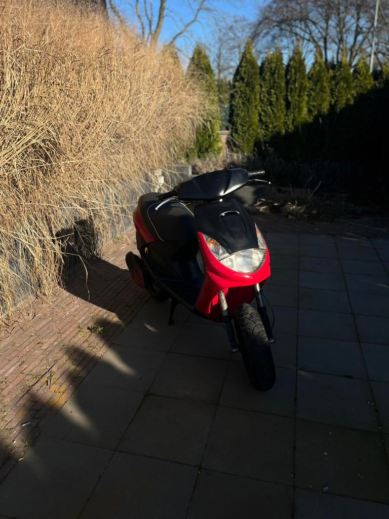 Peugeot vivacity 50cc 2takt custom, Fietsen en Brommers, Overige modellen, 0 versnellingen, Ophalen of Verzenden, 50 cc