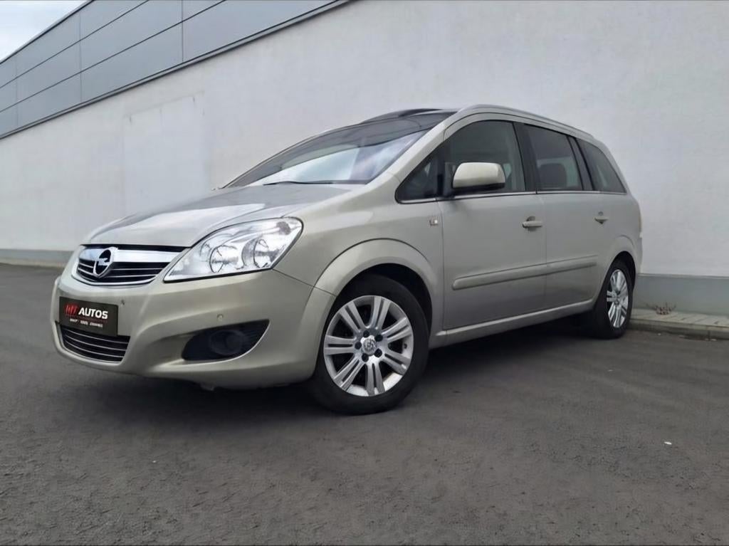 Opel Zafira COSMO 1.7cdti 2010" 230.000km. 7 PLACES !!, Auto's, Opel, Euro 5, 7 zetels, Leder, Bedrijf