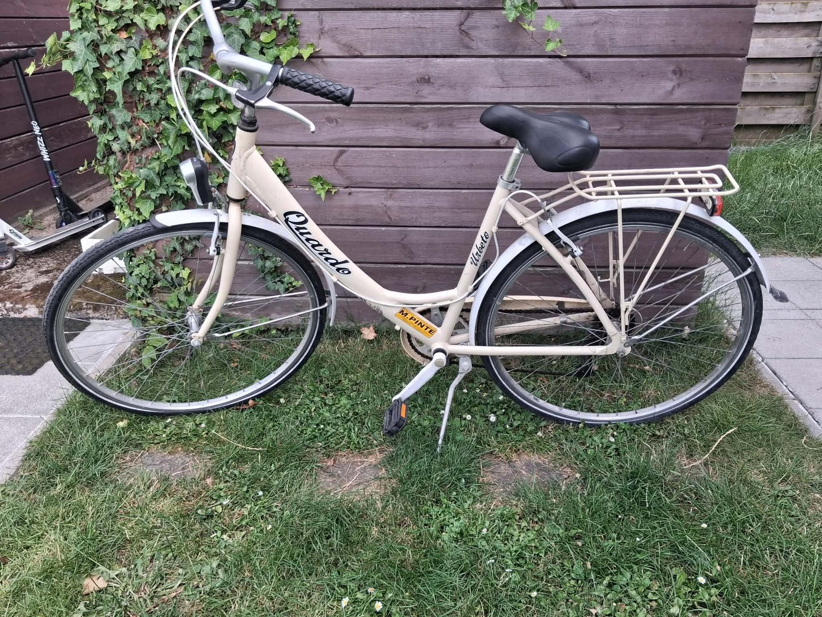 Te Koop: Mooie Damesfiets Quardo, Fietsen en Brommers, Fietsen | Dames | Omafietsen, Ophalen, Zo goed als nieuw