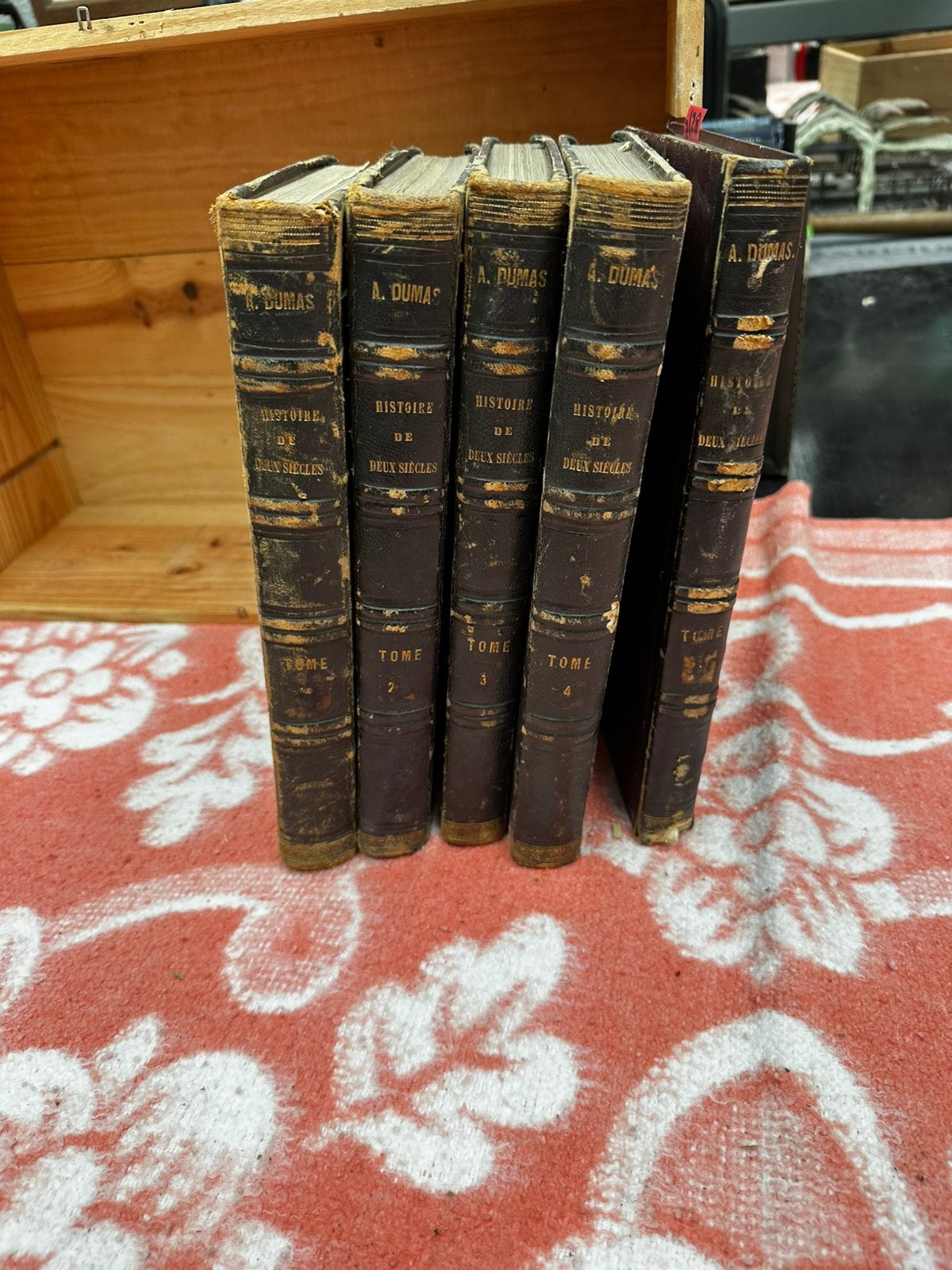 « histoire des deux siècles » d'Alexandre Dumas, Enlèvement, Utilisé