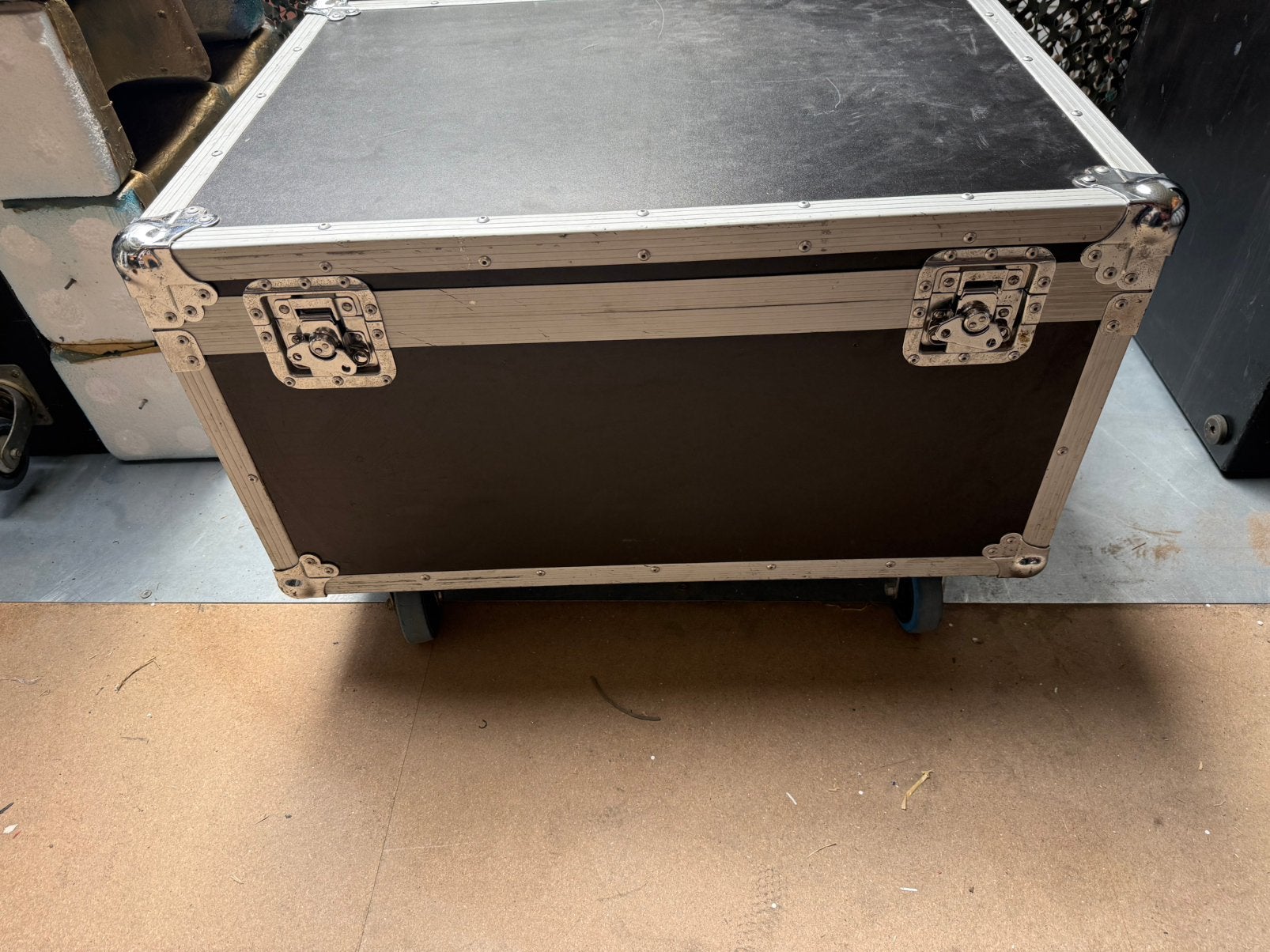 Kabel flightcase op bleu wheels top staat, Muziek en Instrumenten, Behuizingen en Koffers, Ophalen, Gebruikt, Flightcase