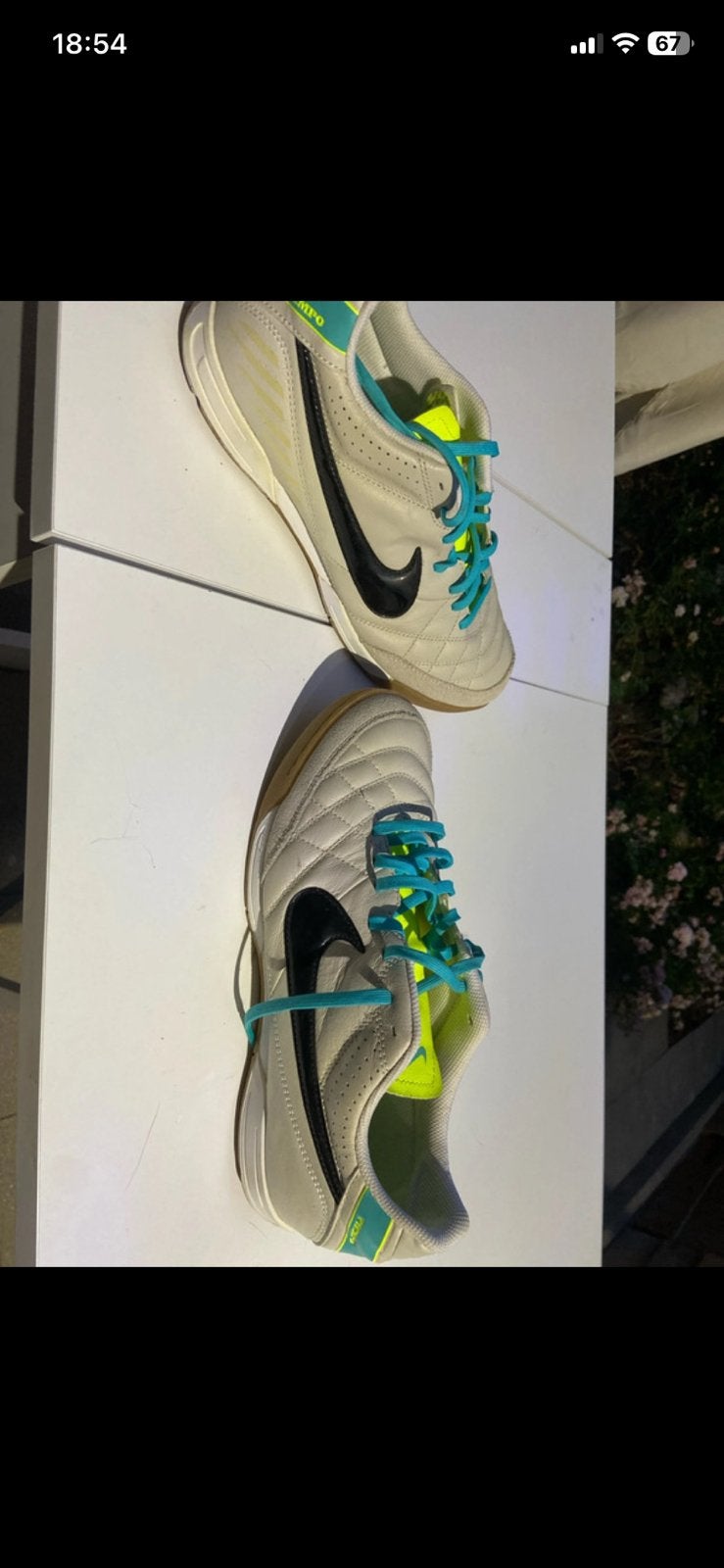 Zaalvoetbalschoenen, Nike, Tiempo, Futsal, Sport en Fitness, Voetbal, Ophalen, Zo goed als nieuw, Schoenen