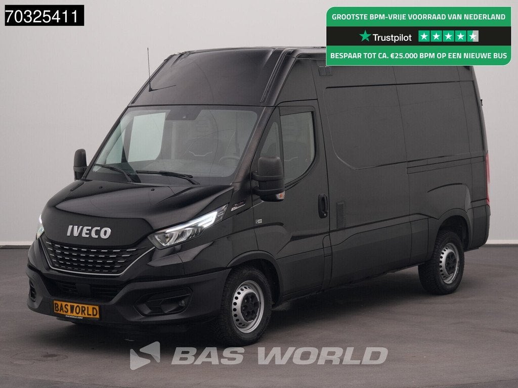Iveco Daily 35S18 3.0L Automaat L2H2 3,5t Trekhaak ACC LED N, Automaat, Stof, Gebruikt, Euro 6