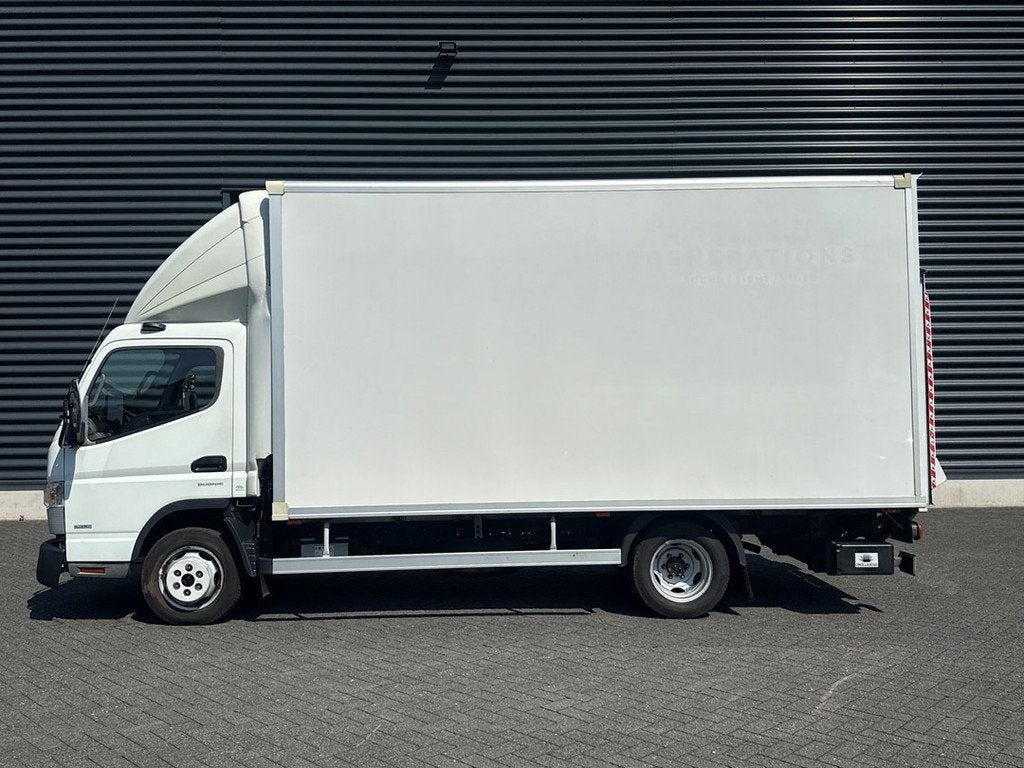 FUSO Canter 3C15 3.0 DI 340 | Dhollandia | Dubbellucht | Cam, 2925 kg, Achat, Entreprise, 3 places