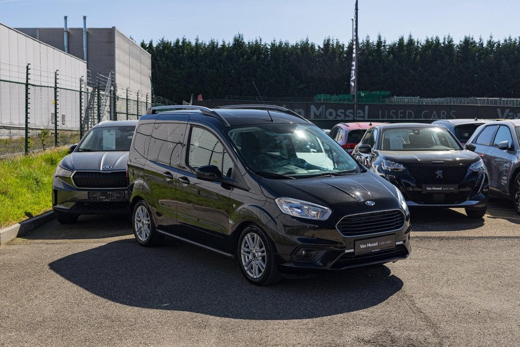 Ford Tourneo 1.5 TDCi 75kW Ambiente Camera | PDC V+A | Trekh, Auto's, Ford, Voorwielaandrijving, 75 kW, Gebruikt, 4 cilinders