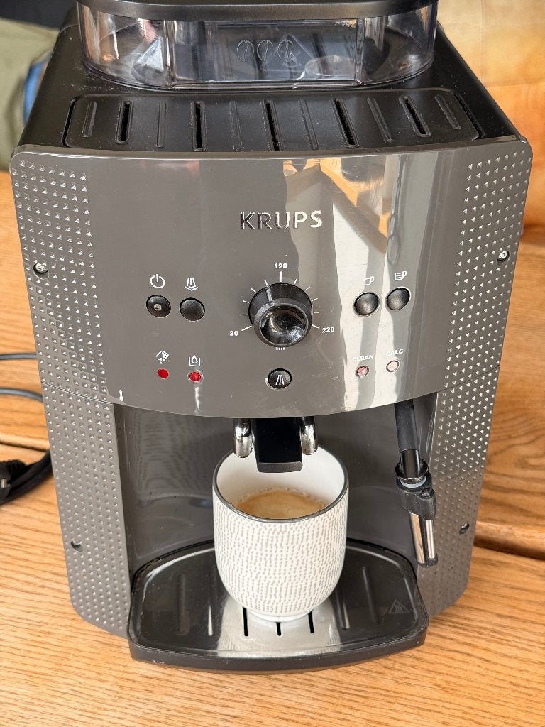 Krups EA81 Volautomatische Koffiemachine | Werkt Goed, Stoompijpje, Koffiemachine, Ophalen of Verzenden, Zo goed als nieuw