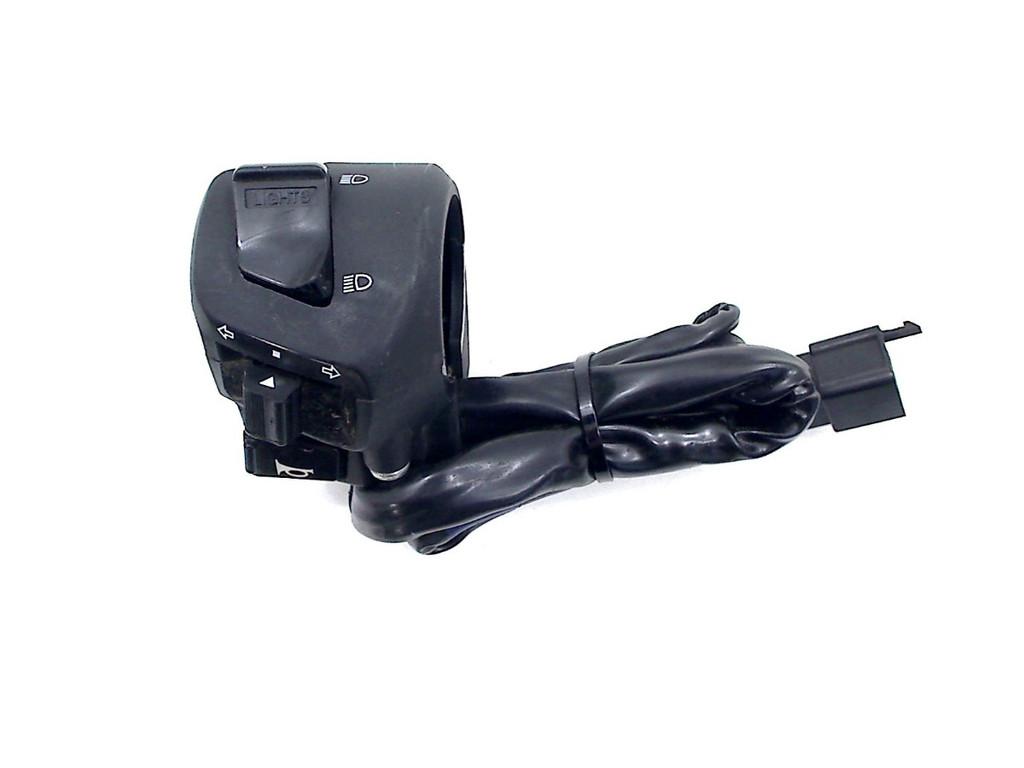 STUURSCHAKELAAR LINKS Kymco X-Town 300 2016-2020 W11000, Dhr. S. di Majo, Gebruikt, Info@cama-motorparts.nl, P.J. Troelstraweg 8 8
3144 CX  MAASSLUIS, NL