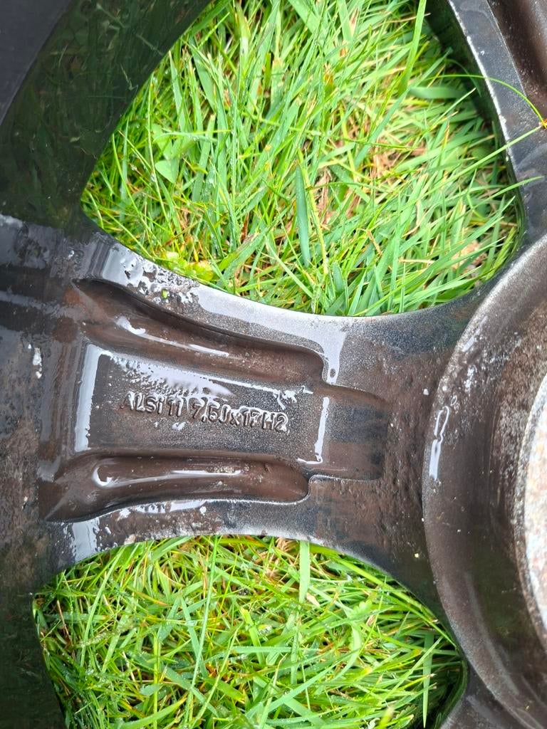 ALUMINIUM VELGEN 17 "( VW POLO), Auto-onderdelen, Banden en Velgen, Ophalen, Velg(en)