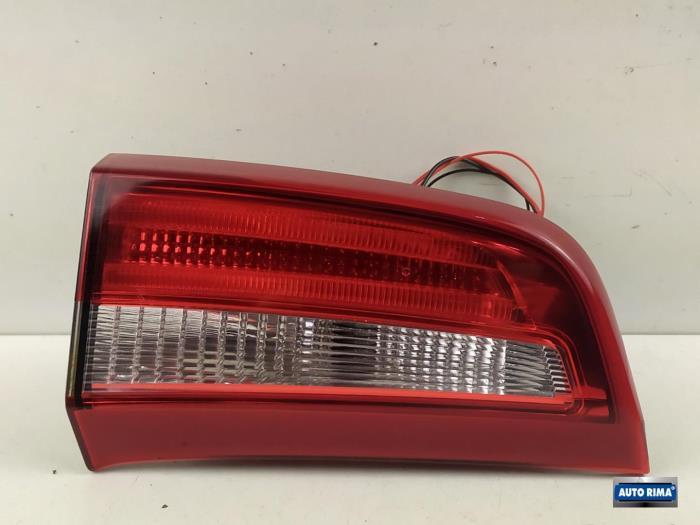 Achterlicht links van een Volvo S60, Gebruikt, -, -, Ophalen of Verzenden