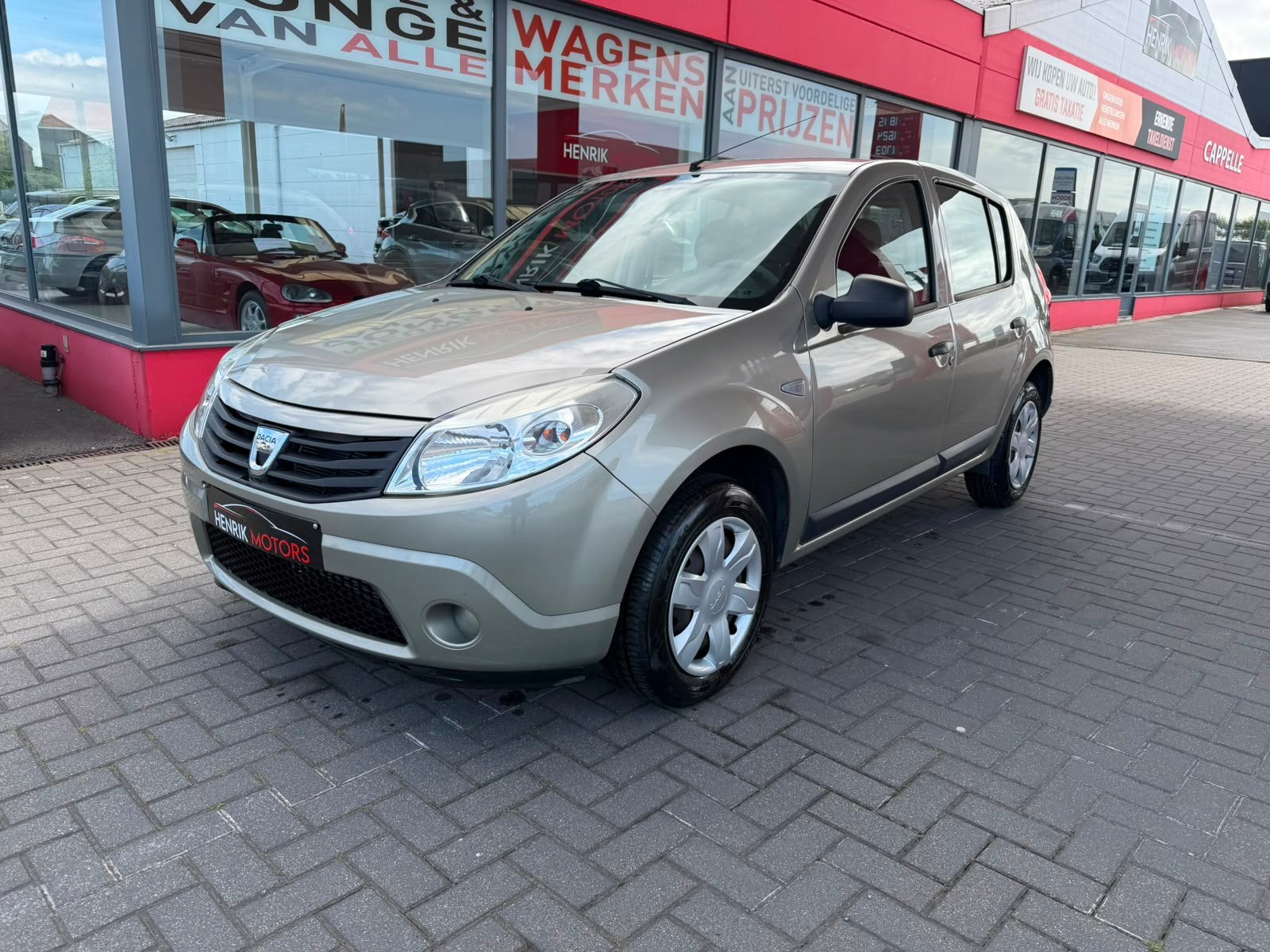 Dacia Sandero 1.2i •Airco• GARANTIE / KEURING / CARPASS, Bedrijf, Sandero, https://public.car-pass.be/vhr/7c914787-571d-479d-a582-c01603abc6dd