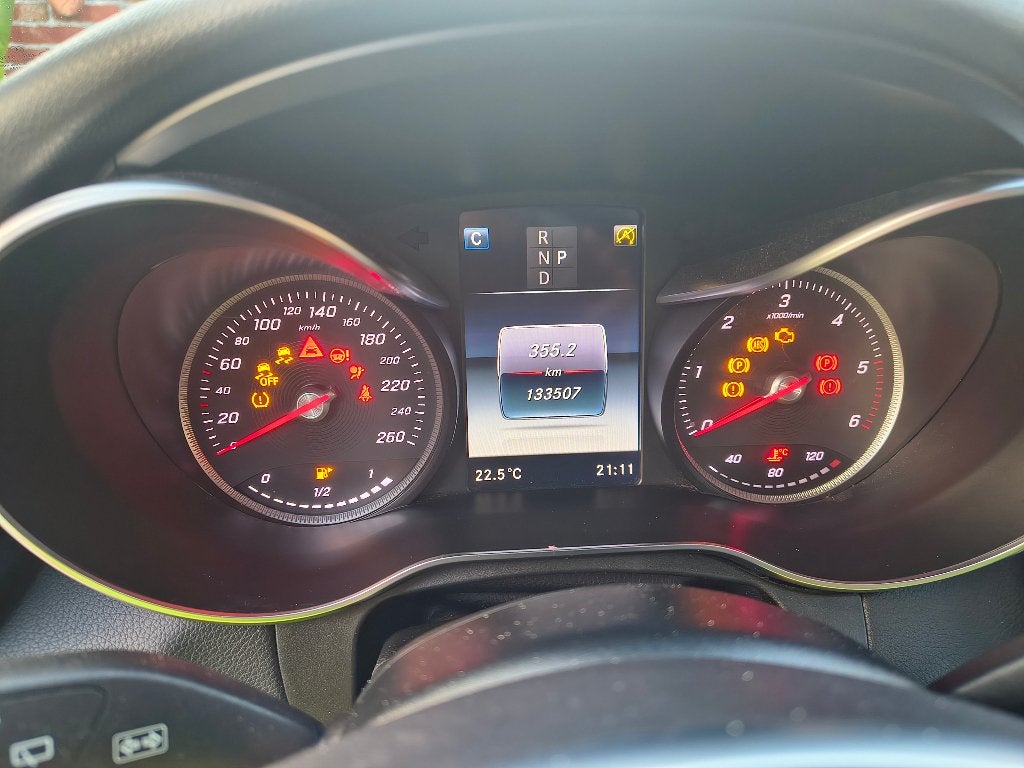 Mercedes GLC 220 d 4 Matic Launch Edition, Auto's, Mercedes-Benz, Automaat, 4 cilinders, 2000 kg, Blauw