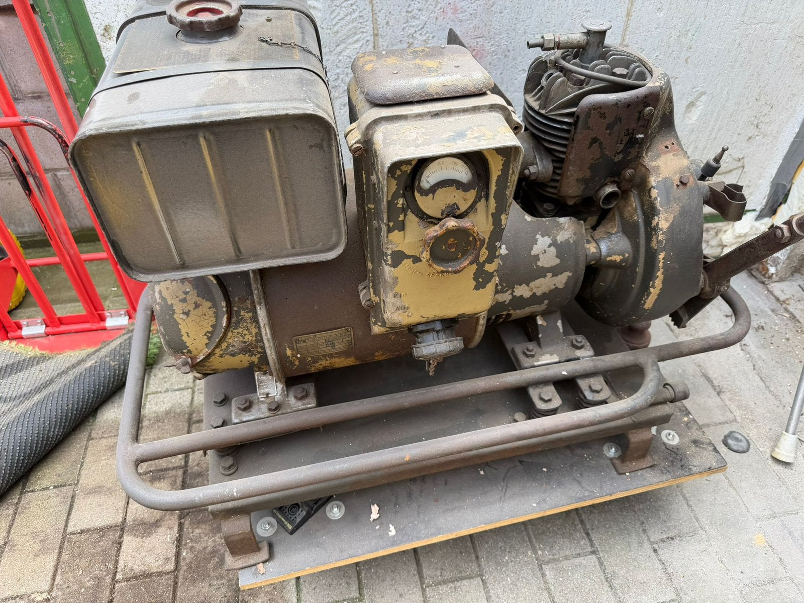 Duitse stroomgroep ww2 zonder carburateur, Enlèvement