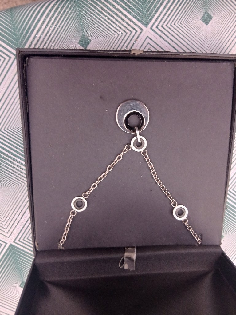 Collier, Handtassen en Accessoires, Kettingen, Ophalen, Overige materialen, Grijs, Verstelbaar