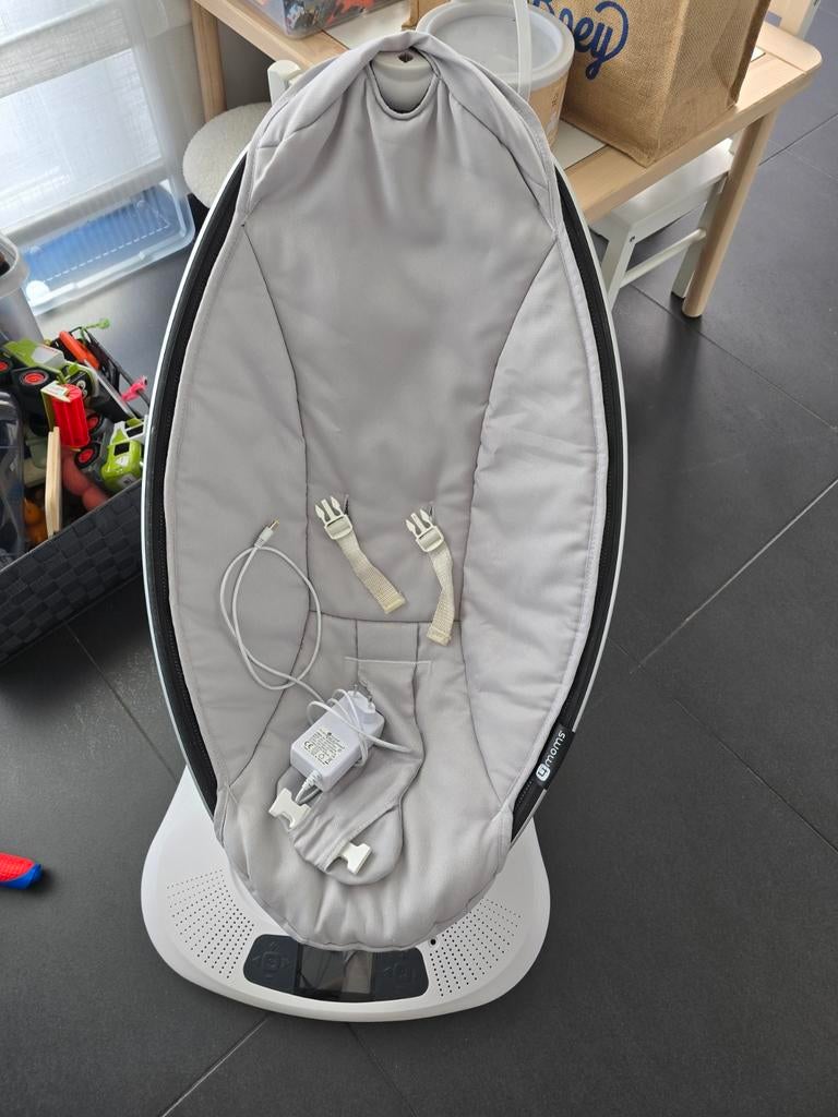 4moms gebruikt maar kan nog heel goed mee., Kinderen en Baby's, Wipstoeltjes, Gebruikt, Schommelstoel, Verstelbaar, Ophalen