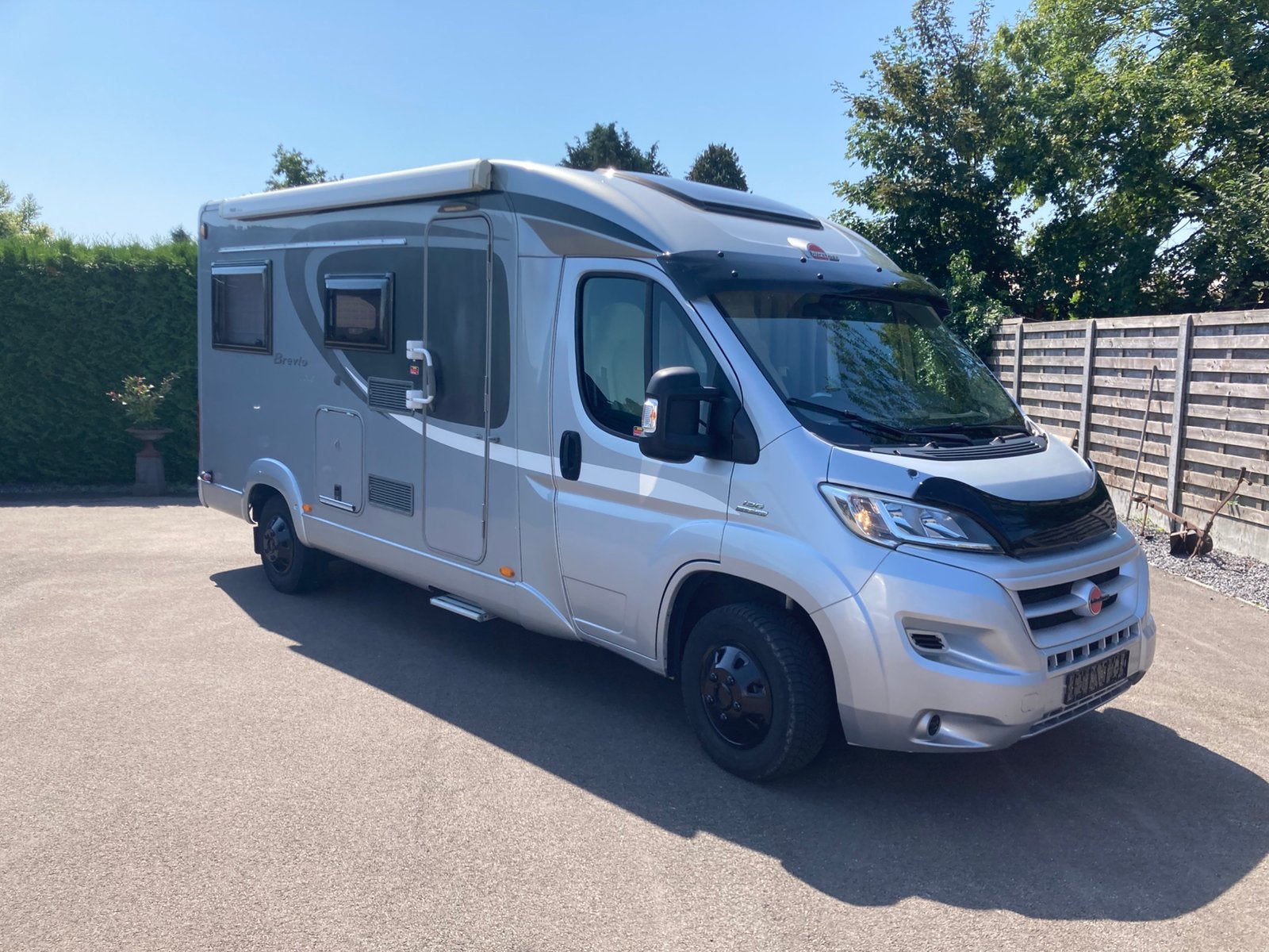 Burstner Brevio T645 nette en nieuw model Fiat Ducato 2300cc, Koelkast, Ringverwarming, Fiat, Particulier