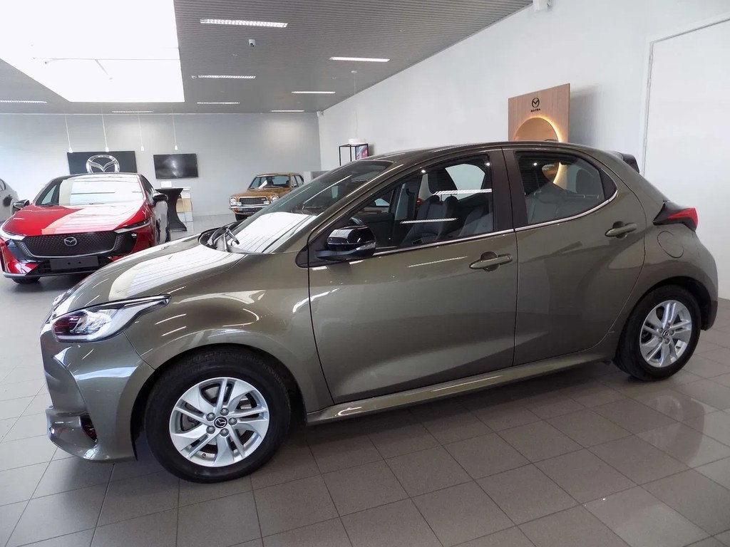 Mazda 2 Hybrid Agile + Comfort Pack Automaat (automatique), Achat, Euro 6, Entreprise, https://public.car-pass.be/vhr/8a4622fb-4e72-4742-8270-72970a2e5be8