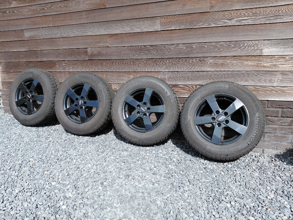 Jantes et pneus hiver 215/70R16, Ophalen, 16 inch, Winterbanden, Band(en)