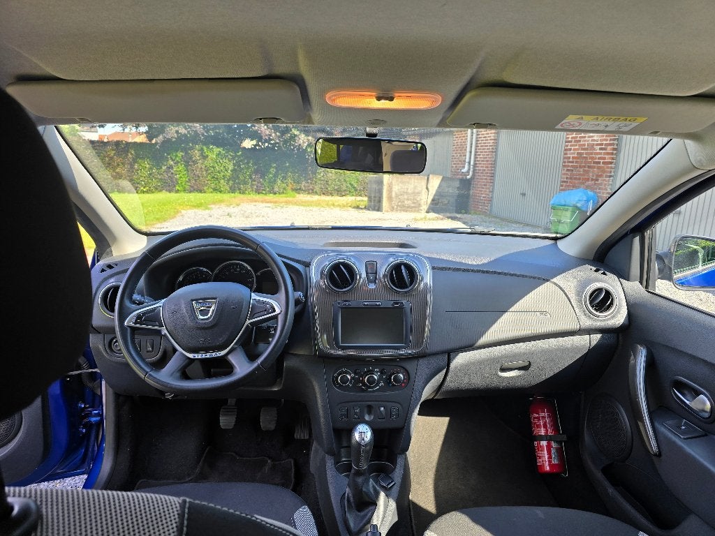 Auto, Autos, Achat, Boîte manuelle, Entretenue par le concessionnaire, Autre carrosserie