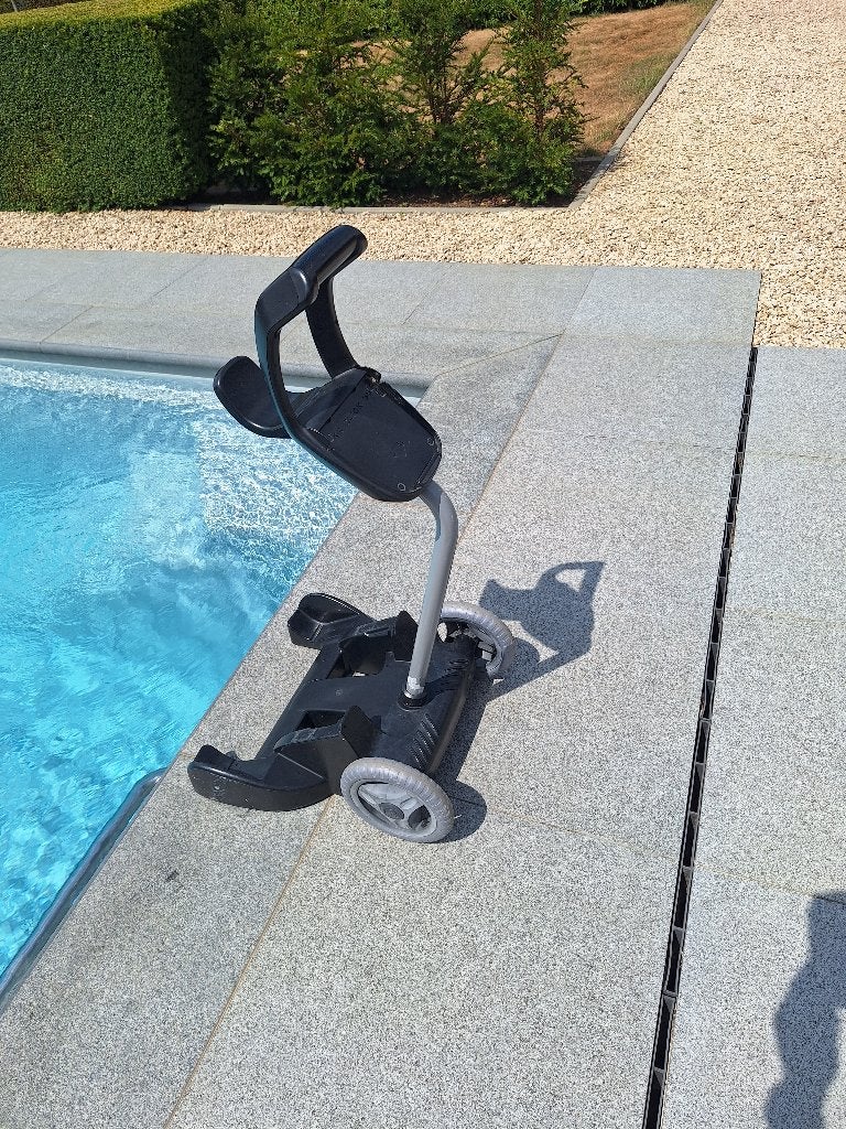 Karretje voor  zwembadrobot, Tuin en Terras, Zwembad-toebehoren, Ophalen, Gebruikt, Reinigingsmiddel