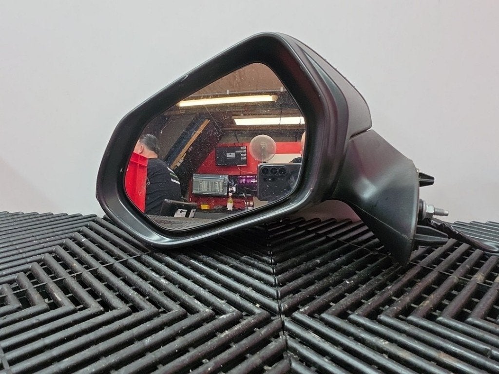 RETROVISEUR EXTERIEUR GAUCHE Toyota Yaris Cross (PB1 / PJ1), Kundenbetreuung@toyota.de, Toyota, Utilisé, Toyota-Allee 2
50858  Köln, DE