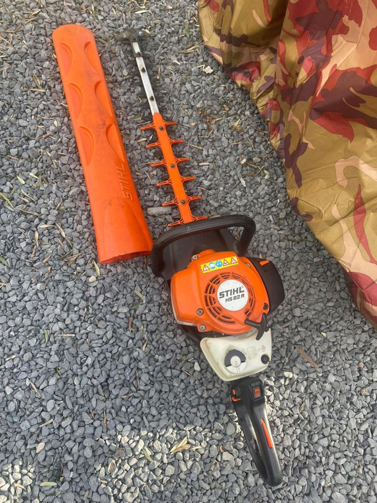 stihl hs 82r, Enlèvement ou Envoi, Comme neuf