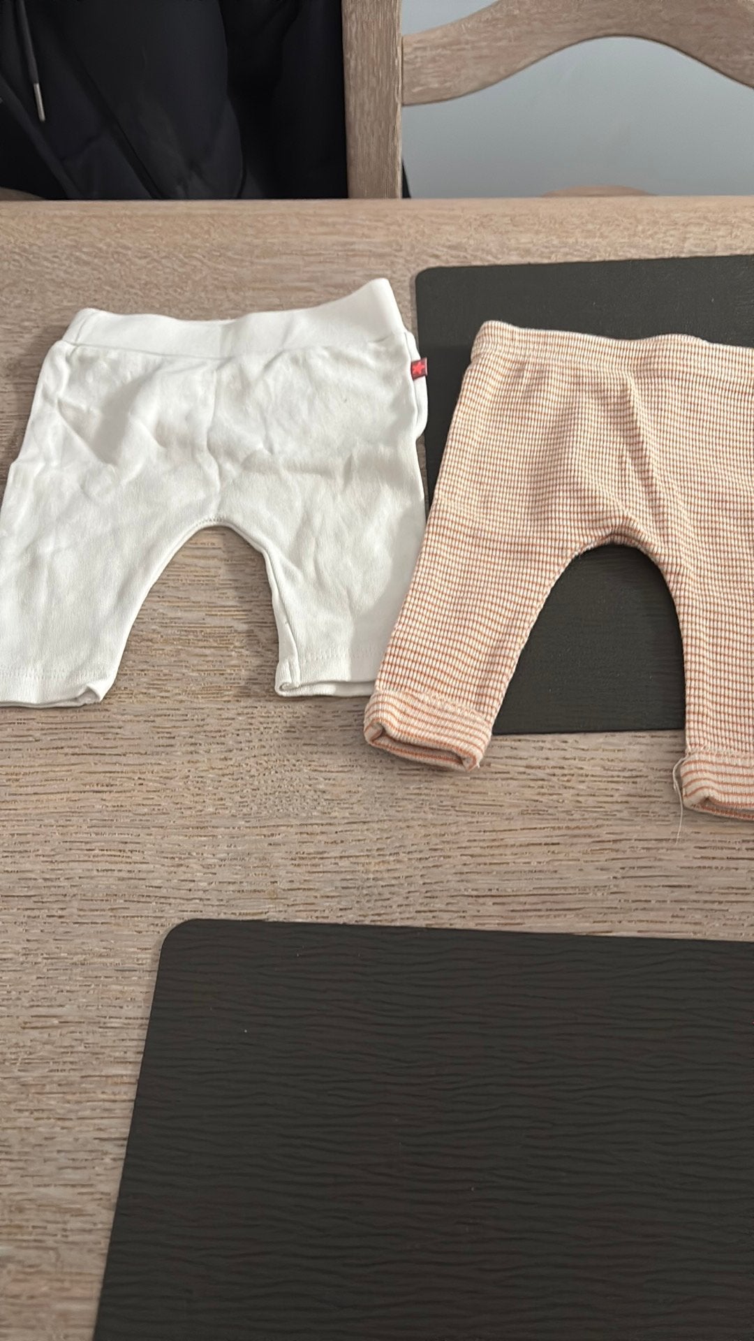 Broekjes, Kinderen en Baby's, Babykleding | Maat 50, Ophalen, Zo goed als nieuw