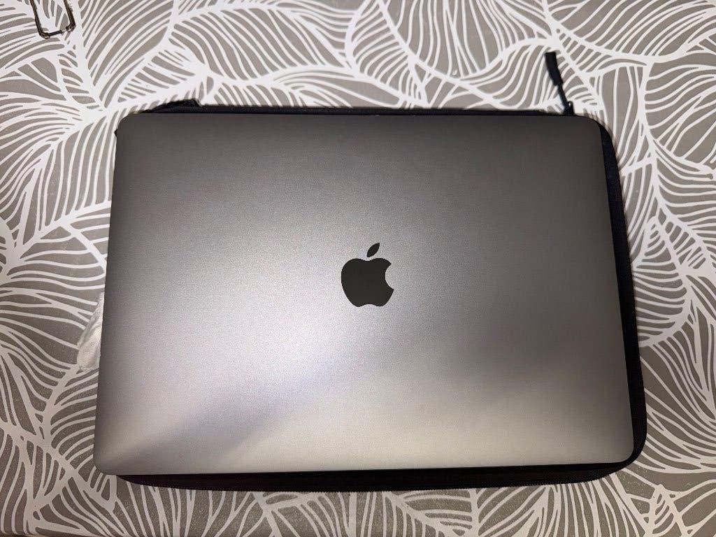 MacBook pro m1 2020 16 G RAM + Magic mouse, MacBook Pro, 256 GB, Qwerty, 13 pouces