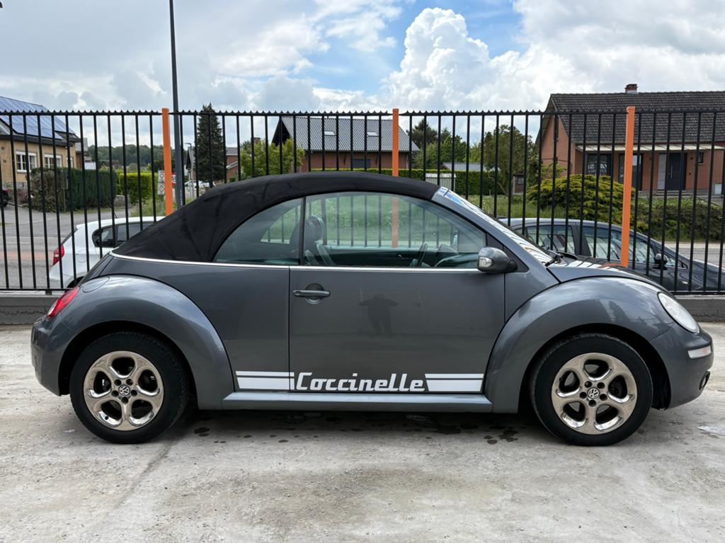 VW BEETLE CABRIOLET 1.9TDI 105CV 2007 249 000KM CARPASS, Auto's, Volkswagen, Voorwielaandrijving, Cabriolet, Leder, Bedrijf