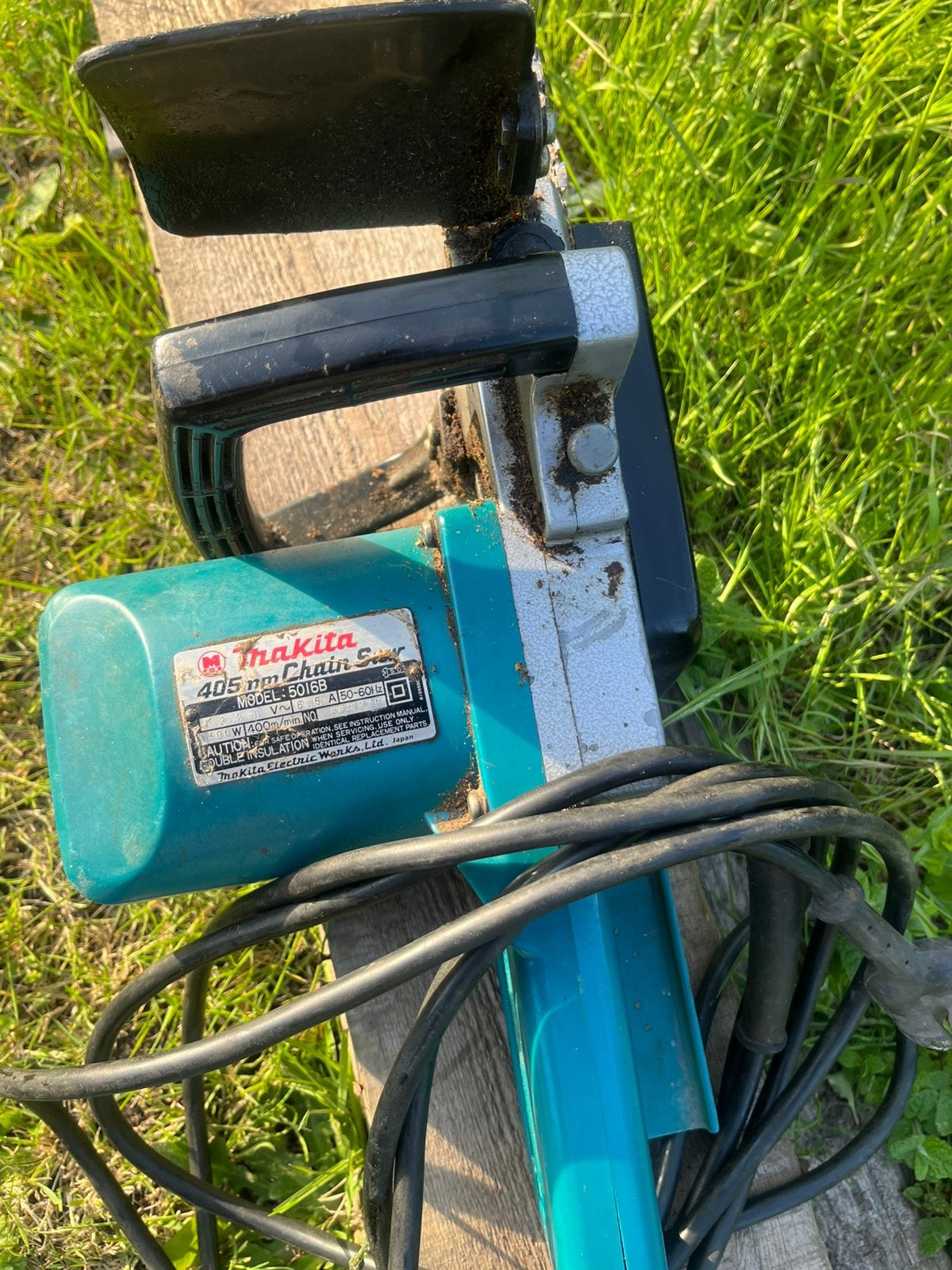 Scie à chaîne Makita, Bricolage & Construction, Outillage | Scies mécaniques, Enlèvement, Comme neuf