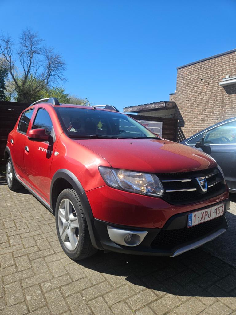 Dacia Sandero Stepway 1.5 dCi 90cv Euro 5B, Autos, Cuir, Boîte manuelle, Diesel, Particulier