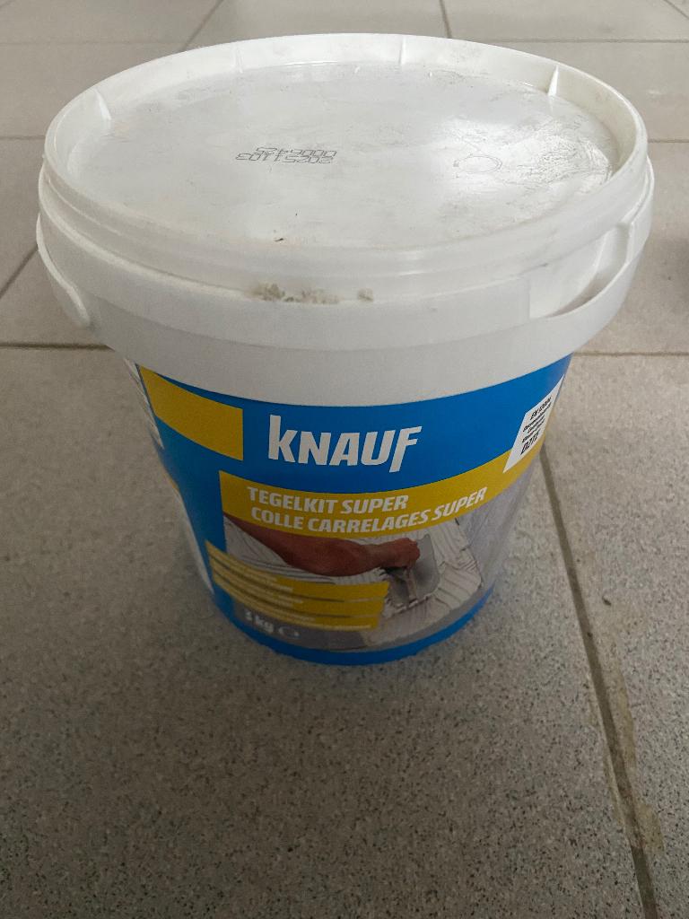 Tegellijm Knauf tegelkit super, Ophalen of Verzenden, Gebruikt, Vloertegels