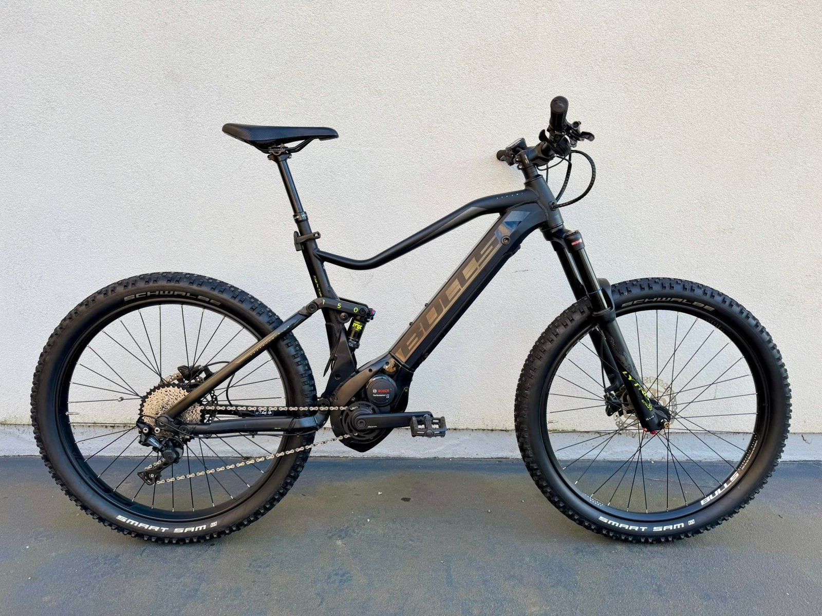 Velo vtt électrique Bulls moteur Bosch, Vélos & Vélomoteurs, Vélos électriques, Enlèvement, Comme neuf