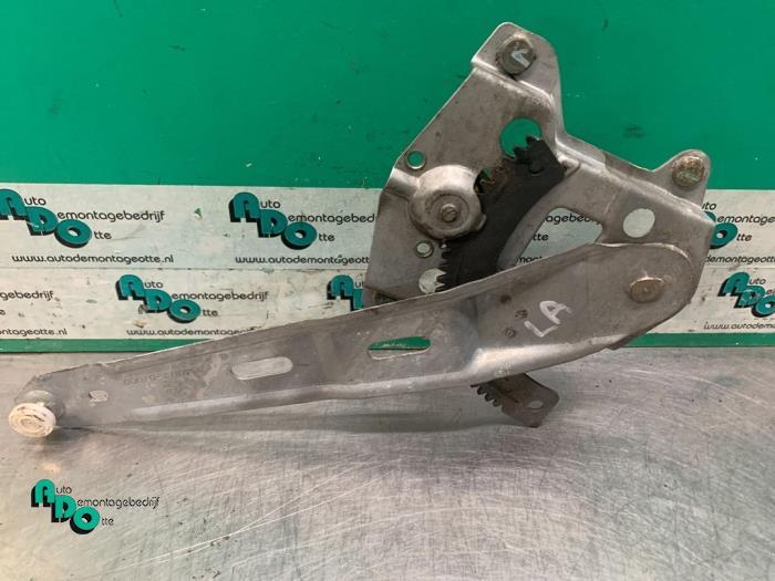 Mécanique vitre 4portes arrière gauche d'un Kia Picanto (P, Autos : Pièces & Accessoires, Vitres & Accessoires, Kia, -, 3 mois de garantie