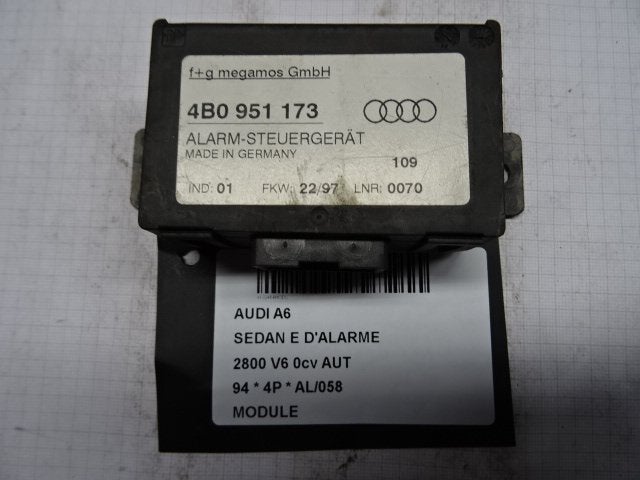 COMPUTER Audi A6 (C4) (01-1994/10-1997) (4B0951173), Auto-onderdelen, Gebruikt, Audi