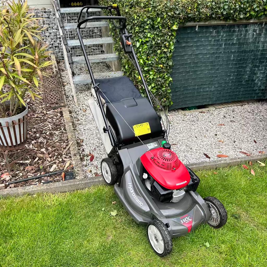 Topklasse Honda HRX 537 Hydrostatic – In zeer goede Staat!, Tuin en Terras, Grasmaaiers, Zo goed als nieuw, Benzine-grasmaaier