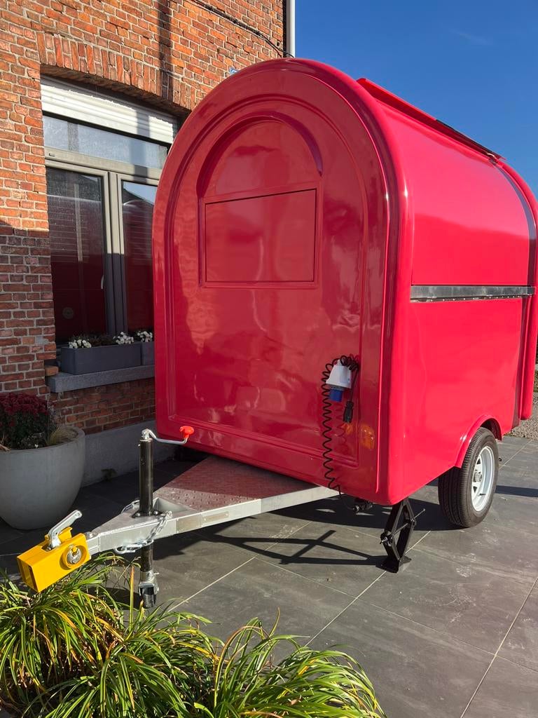 Nieuwe Mobiele Foodtruck – Volledig Uitgerust, Dieren en Toebehoren, Ophalen, Zo goed als nieuw