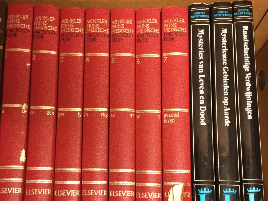 Medische encyclopedie, Boeken, Encyclopedieën, Medisch, Complete serie, Elsevier, Ophalen