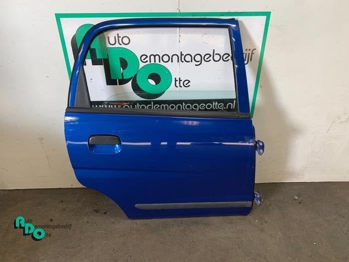 Portière 4portes arrière droite d'un Suzuki Alto (Alto 02-, -, 3 mois de garantie, Utilisé, Porte
