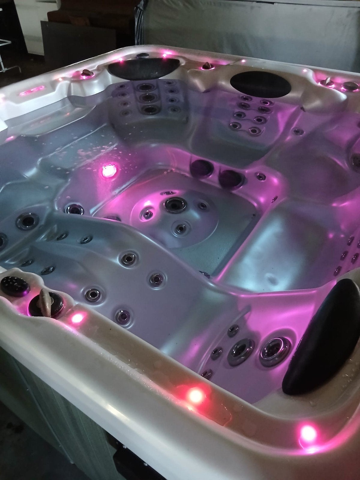 jacuzzi gratis levering, Ophalen of Verzenden